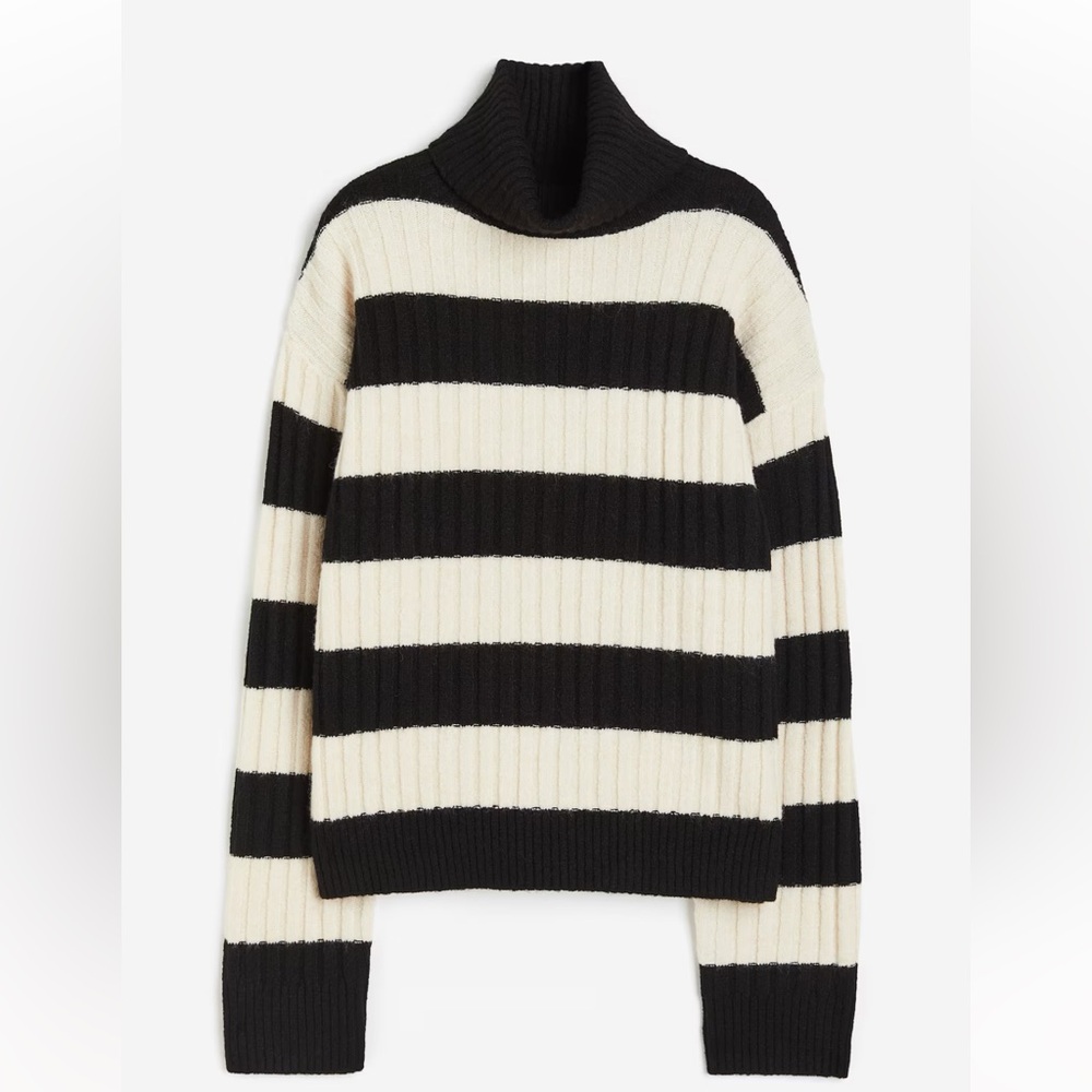 H&M Striped Black and White Cozy Turtleneck Sweater